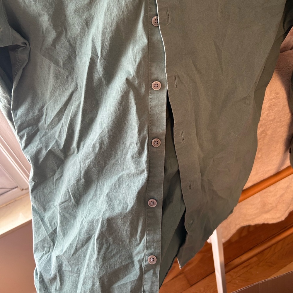 Men’s Express Dress Shirt - Picture 3 of 4